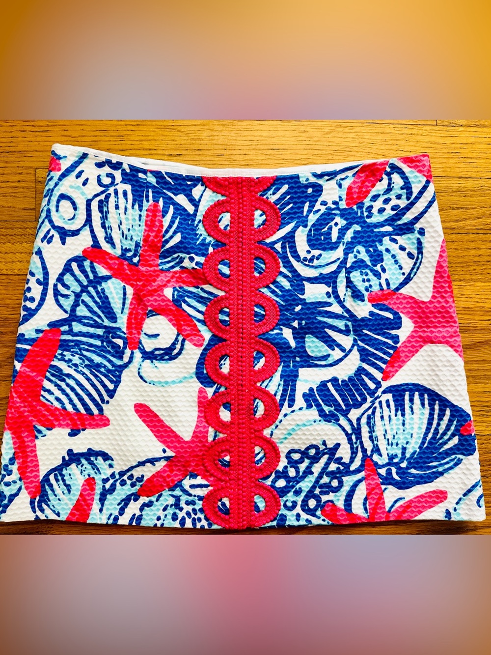 Lilly Pulitzer size 8, Tate  Skort in  “She She  Shells", back zipper